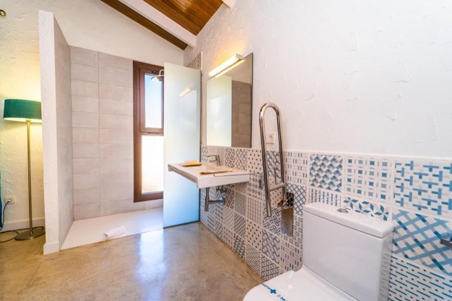 Hotel Foies De Baix Relleu